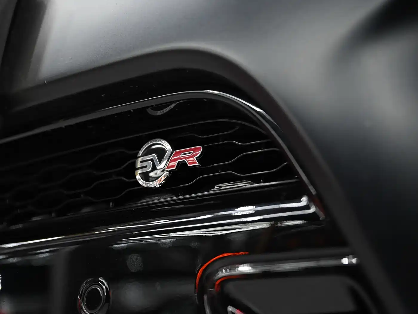 Land Rover Range Rover Sport 2022 Model 5.0 SC V8 SVR Peak Collector's Edition фото 6