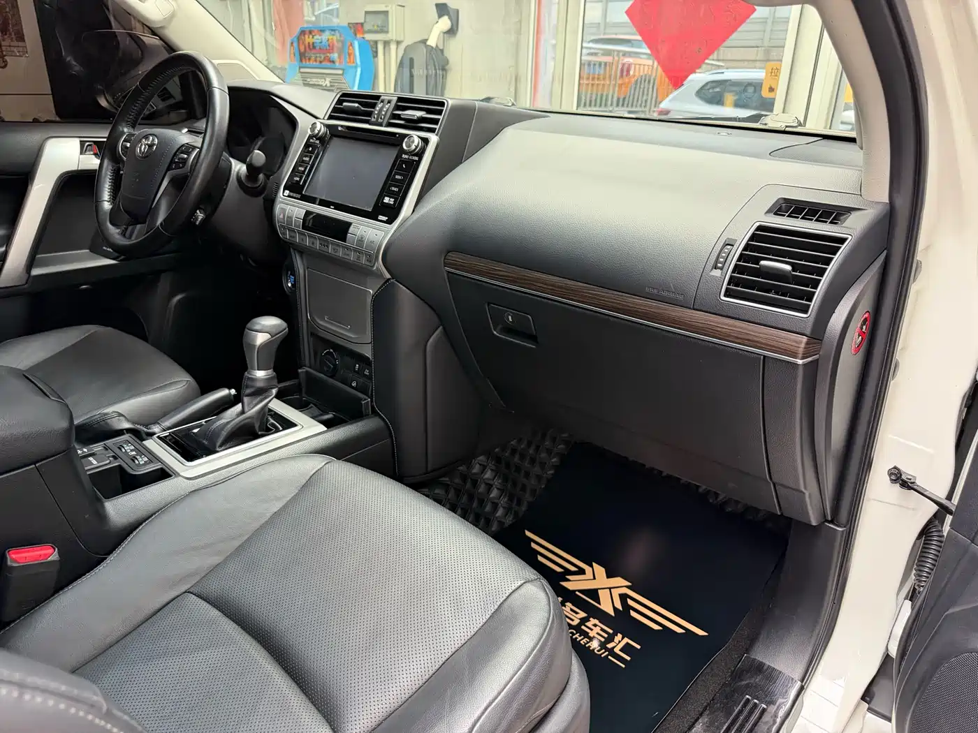 Toyota Prado 2018 3.5L Automatic TX-L NAVI Rear-mounted Spare Tire фото 43