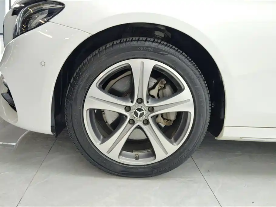 Mercedes-Benz E-Class 2019 E 260 L Sport фото 6