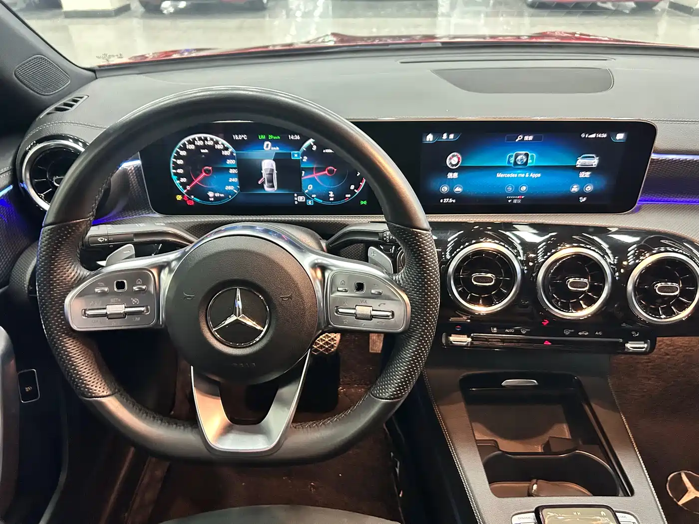 Mercedes-Benz A-Class 2019 Facelift A 200 L Sports Sedan фото 9