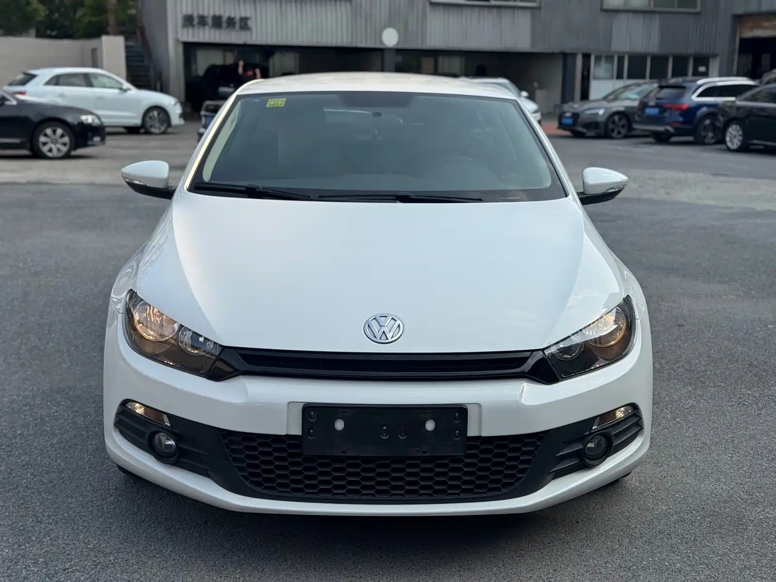 صورة 3 - Volkswagen Scirocco