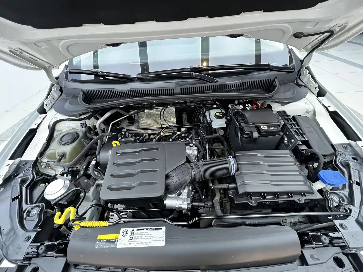 Volkswagen Polo 2021 Plus 1.5L Automatic Colorful Tech Edition фото 19
