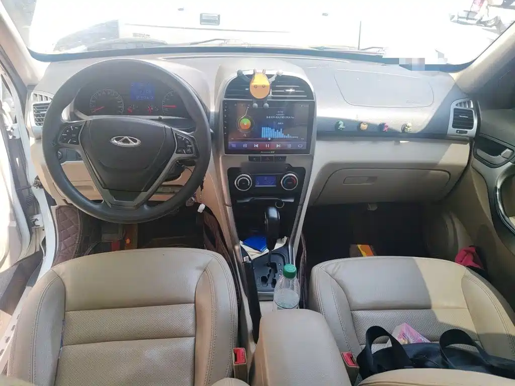 Chery Tiggo 3 2014 2014 1.6L CVT Smart