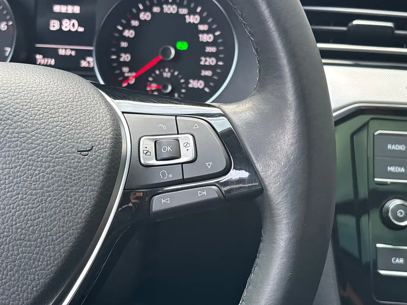 Volkswagen Magotan 2018 330TSI DSG Leading фото 18