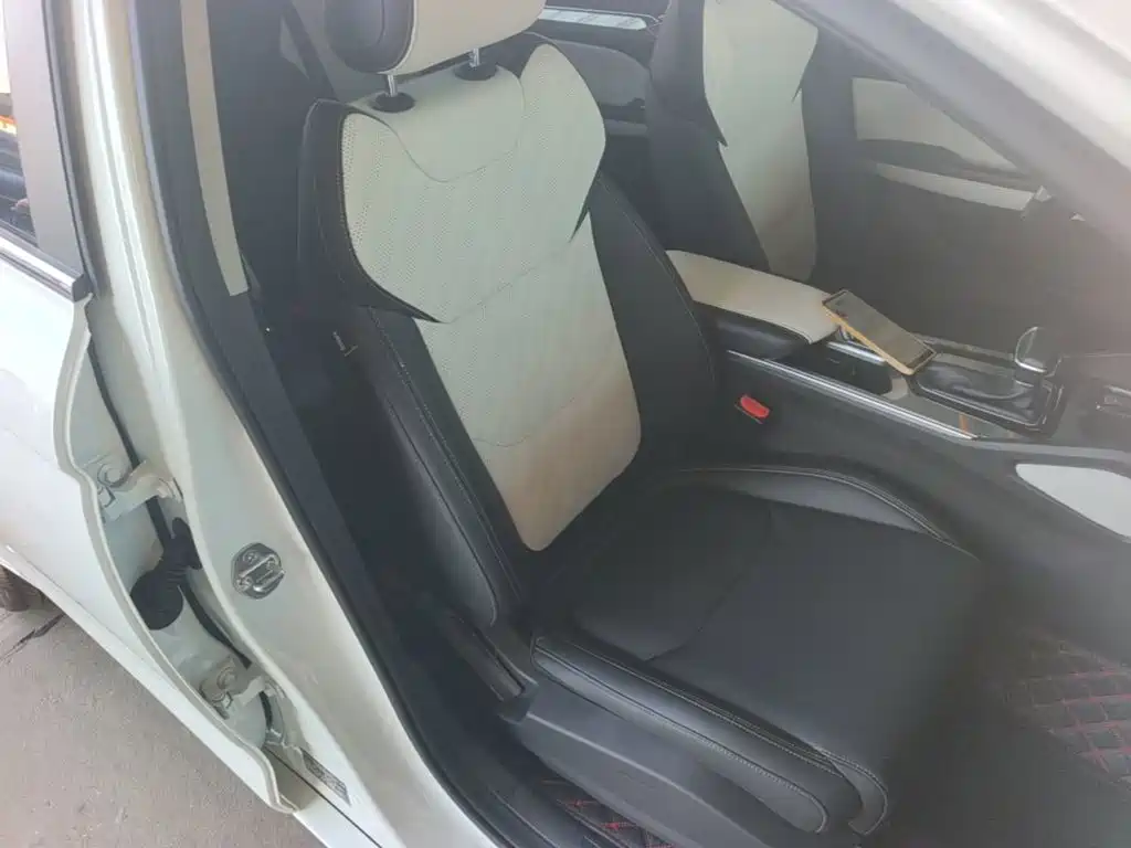 Geely Emgrand L 2022 2022 1.4T CVT Flagship