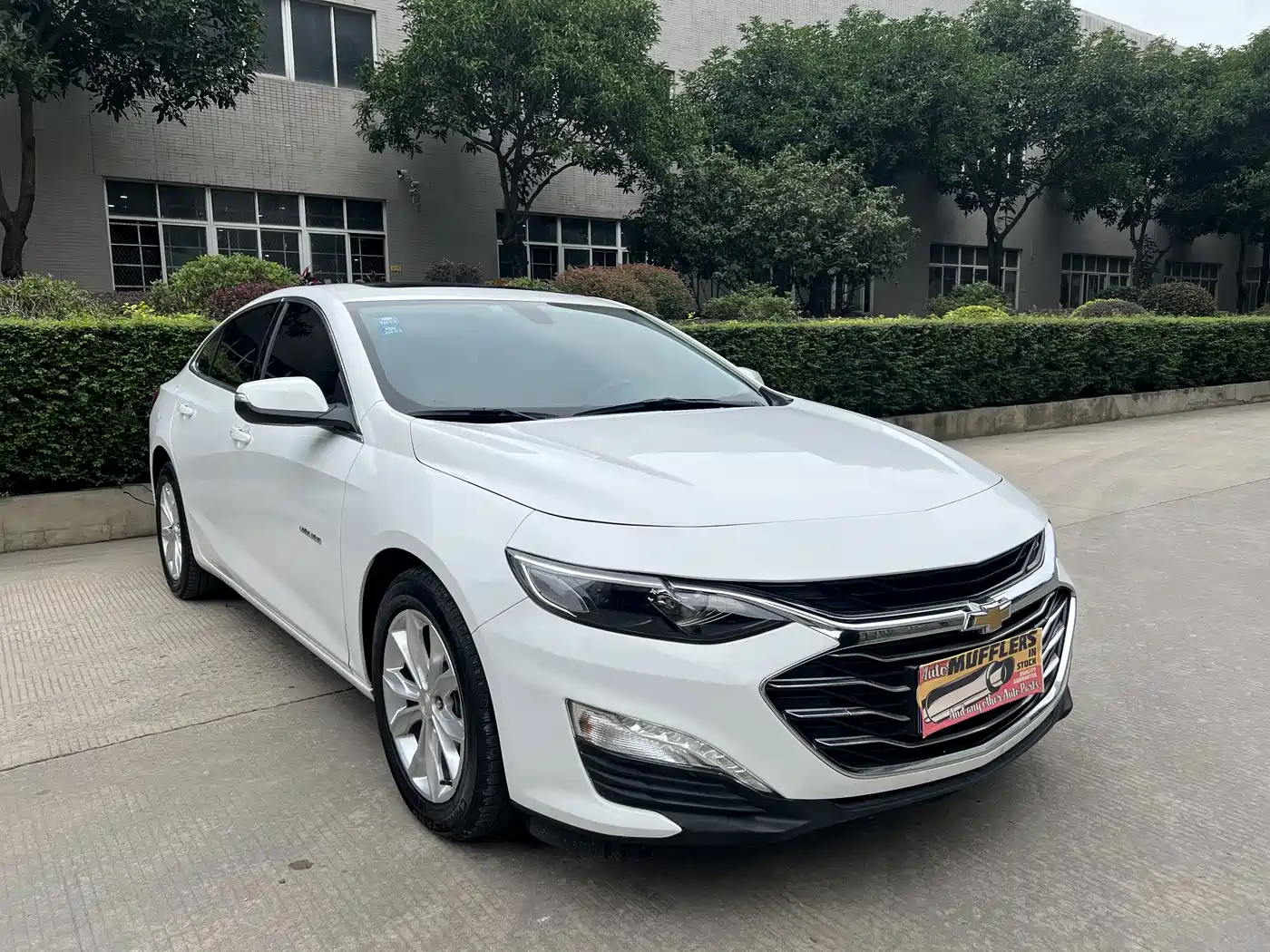 Фото 3 - Chevrolet Malibu XL