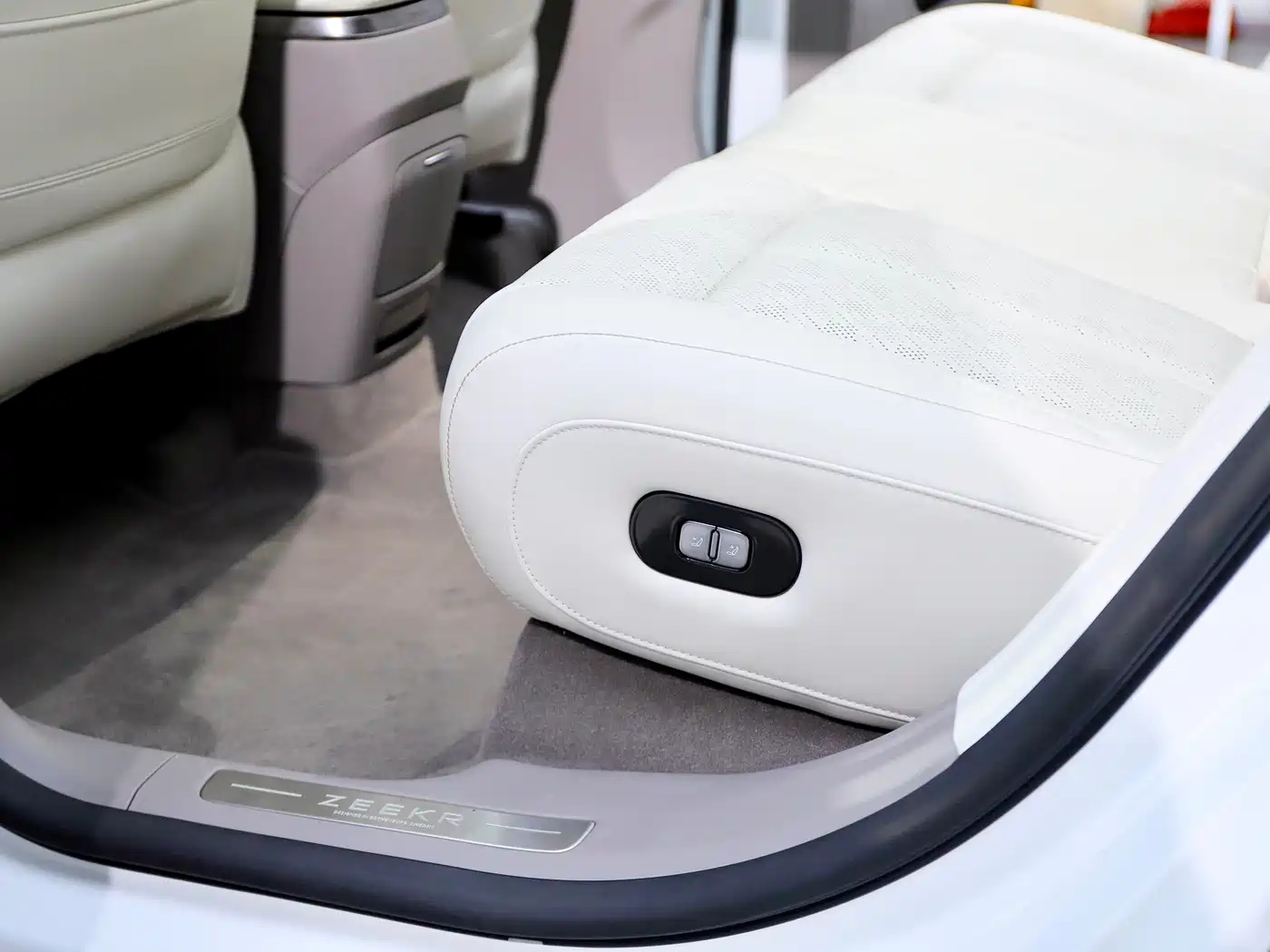 ZEEKR EXTREME KRYPTON 7X