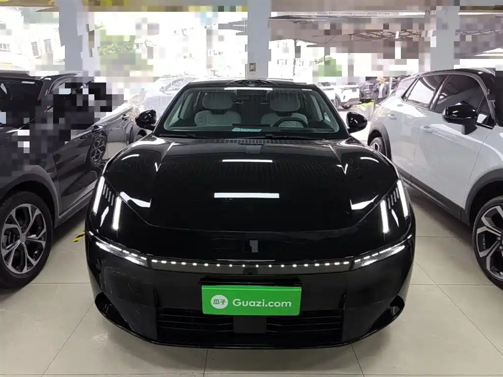 Lynk & Co 10 EM-P 2025 Model 120km Base Version фото 3
