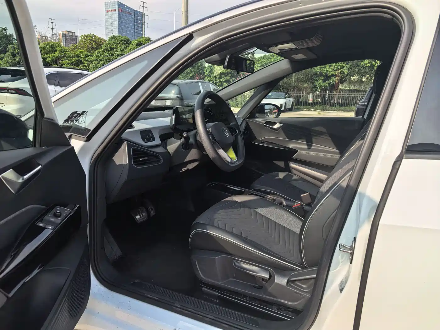 Volkswagen ID.3 2022 Pure Clean Edition фото 6
