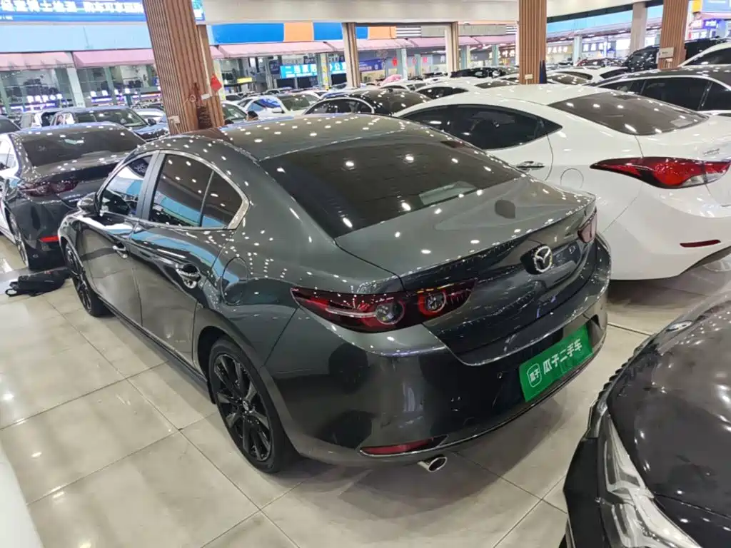 2026 Mazda Mazda3 Axela