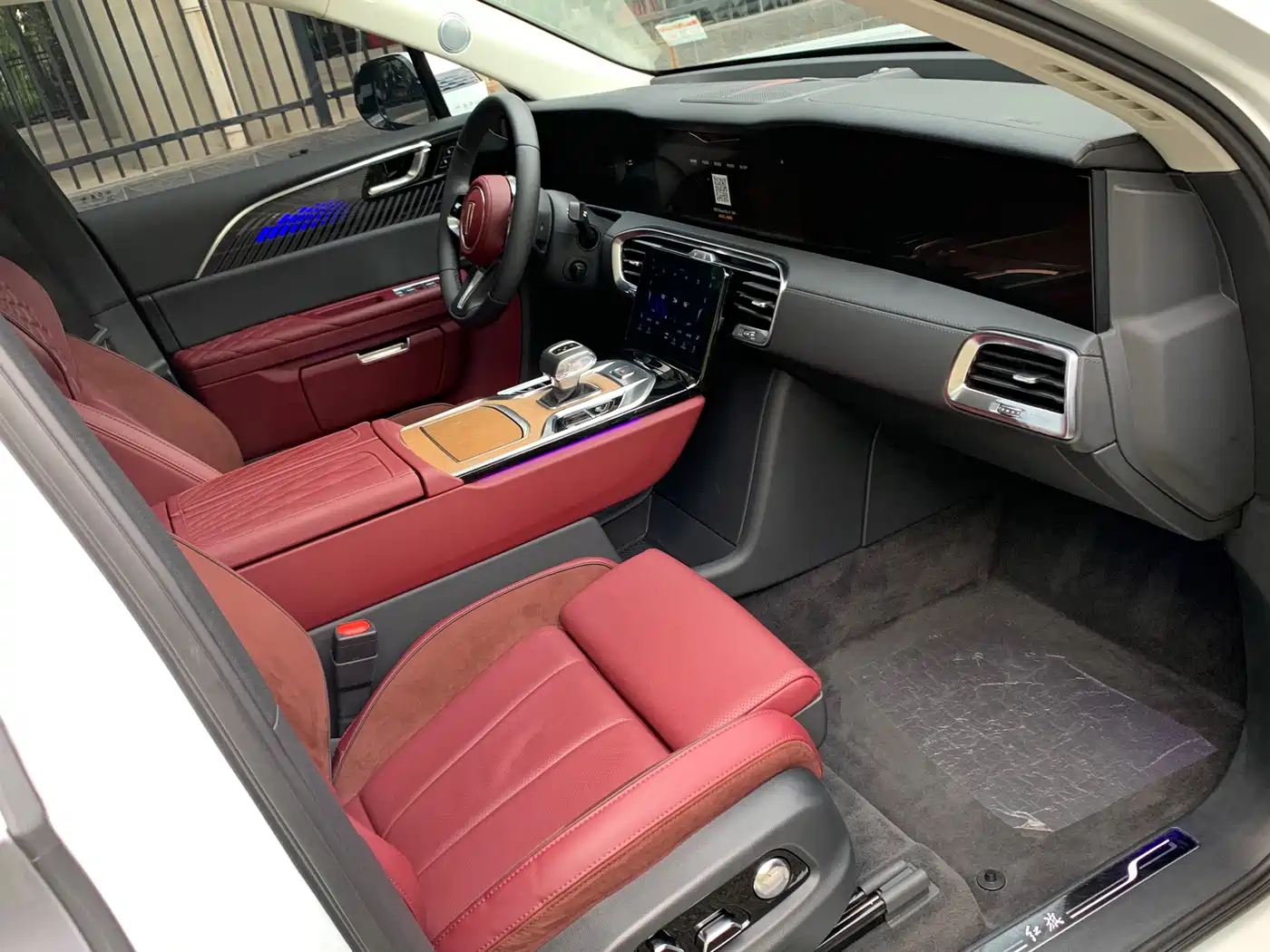 Hongqi E-HS9 2024 2021 460km Flagship Comfort 6-seater