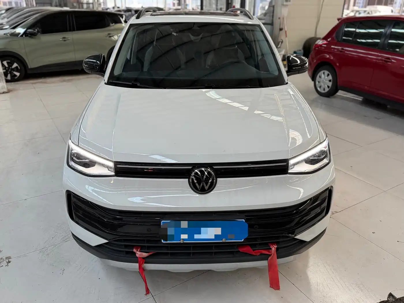 Volkswagen Tharu, миниатюра 2