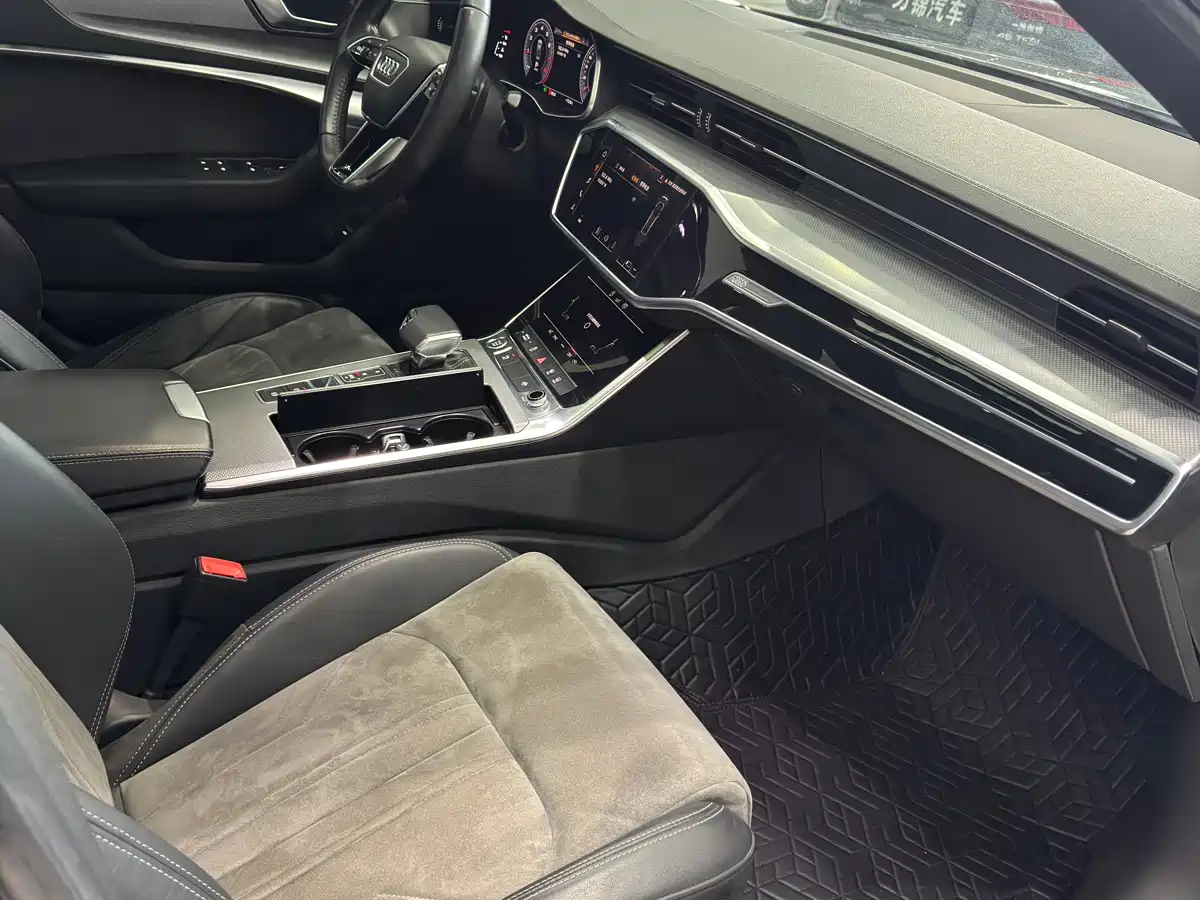 Audi A6L 2019 45 TFSI Premium Dynamic фото 13