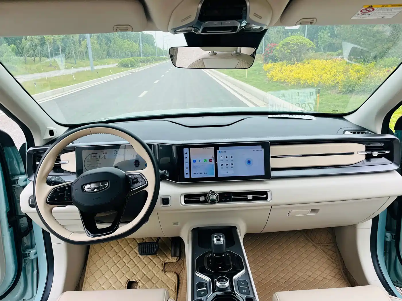 Geely ICON 2023 2023 1.5TD Chocolate Premium Edition
