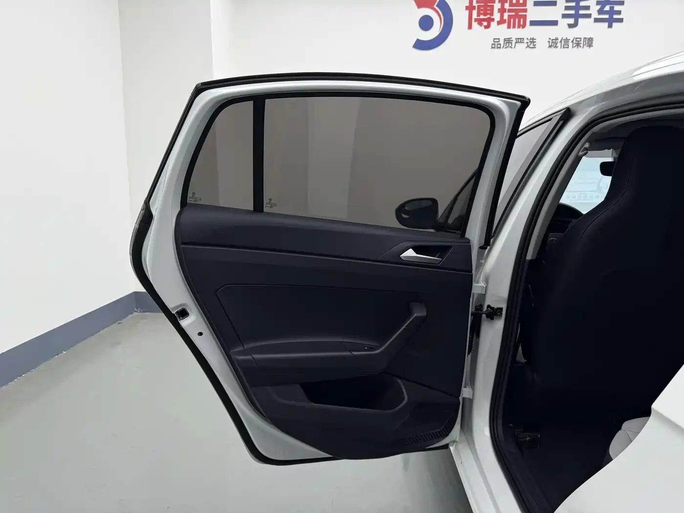 Volkswagen Lavida 2023 New Sharp 1.5L Auto Aspiration Edition фото 18