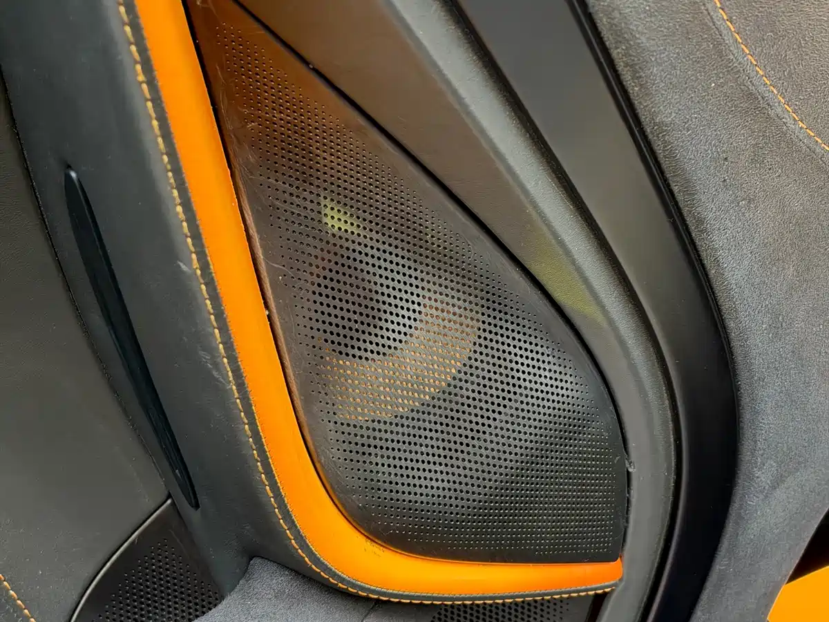 Фото 14 - McLaren 720S