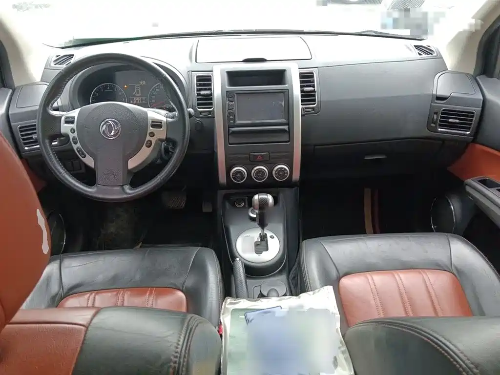 Dongfeng Fengdu MX6 2017 2016 2.0L CVT 4WD Dream