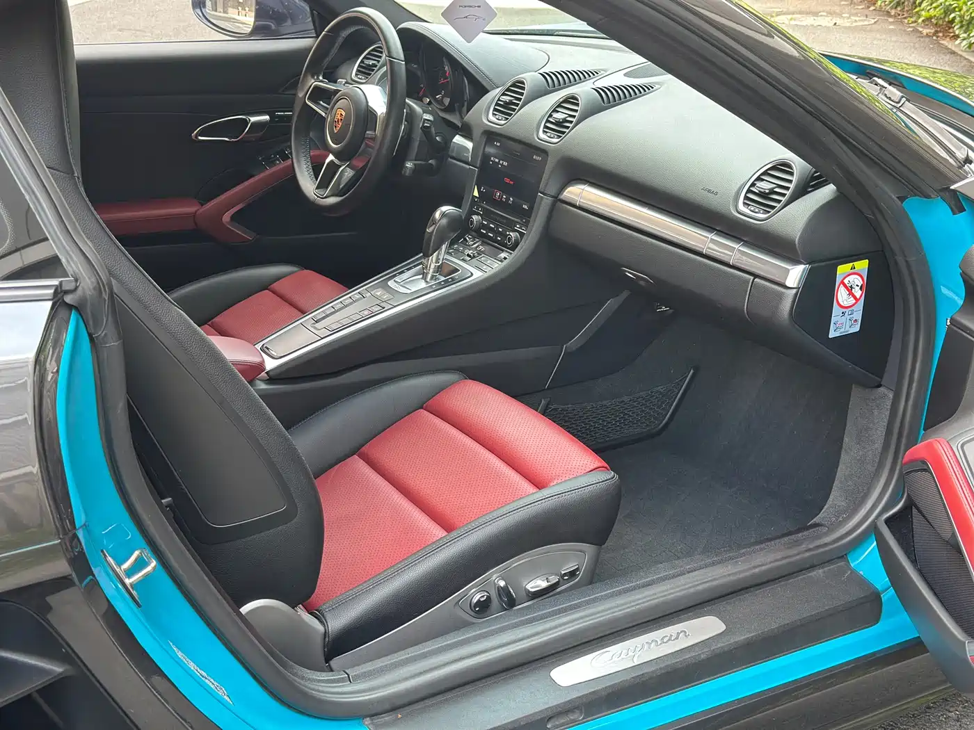 Porsche 718 2018 Cayman 2.0T фото 11