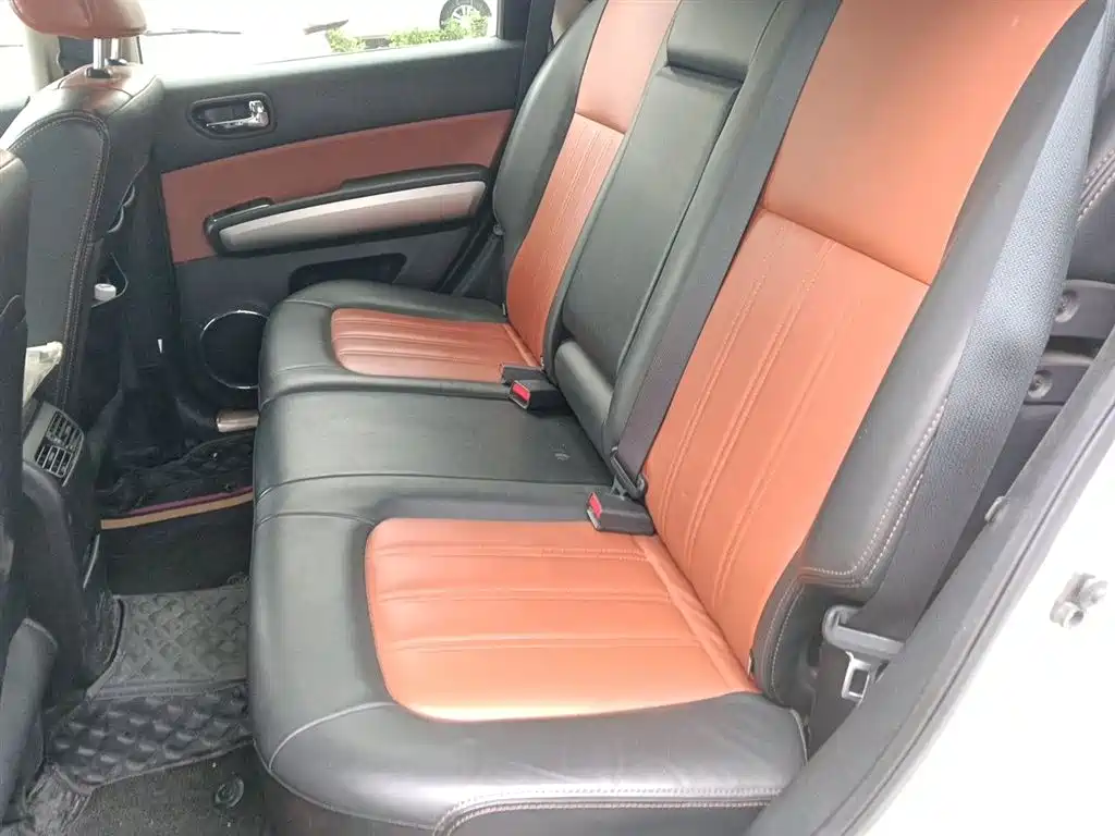 Dongfeng Fengdu MX6 2017 2016 2.0L CVT 4WD Dream
