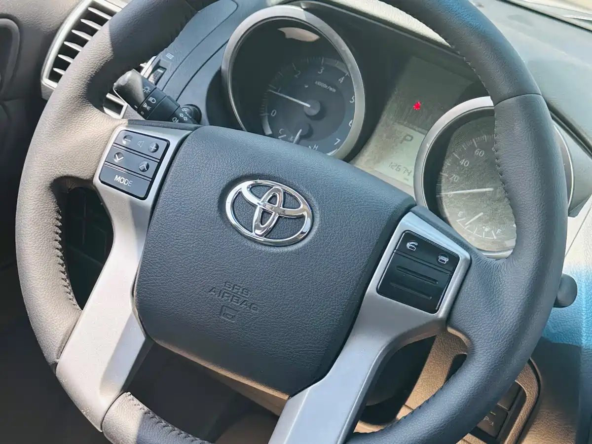 Toyota Prado 2016 2.7L Auto Standard Edition фото 19
