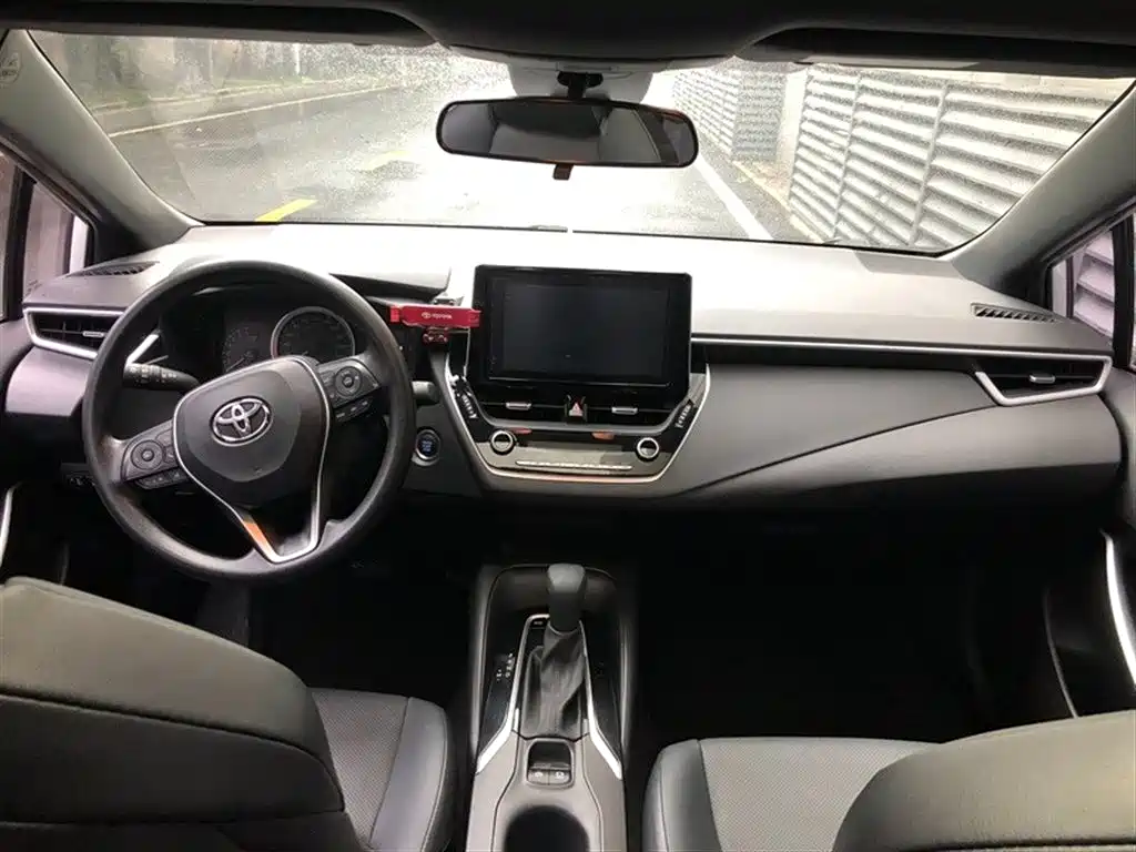 Toyota Levin 2021 185T CVT Luxury Edition фото 6