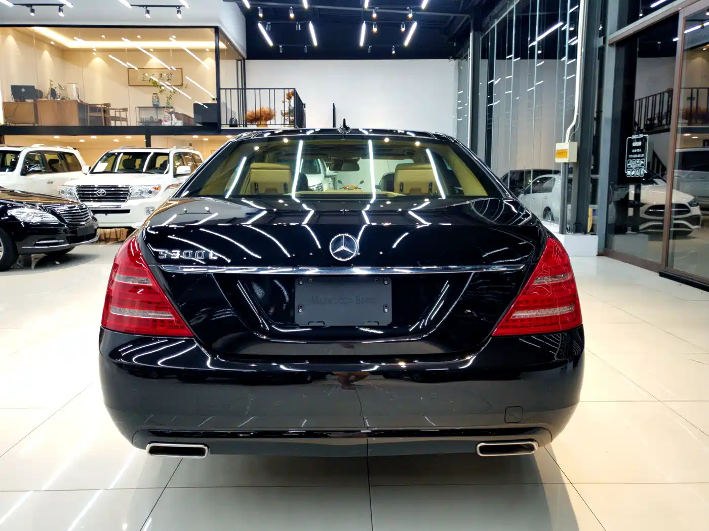 Mercedes-Benz S-Class 2012 S 300 L Premium Grand Edition фото 5