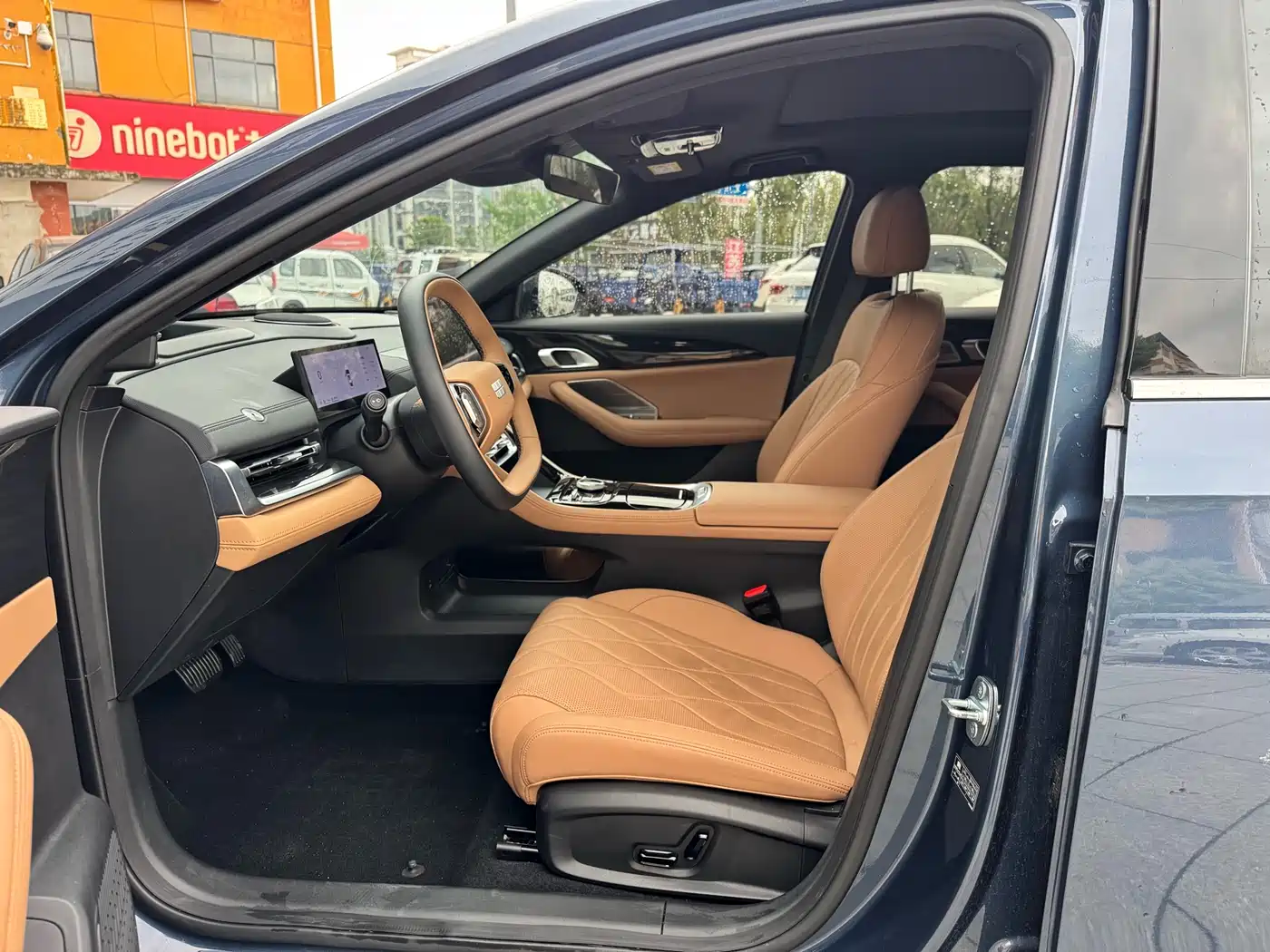 Geely Galaxy Galaxy A7 2025 EM-i фото 7