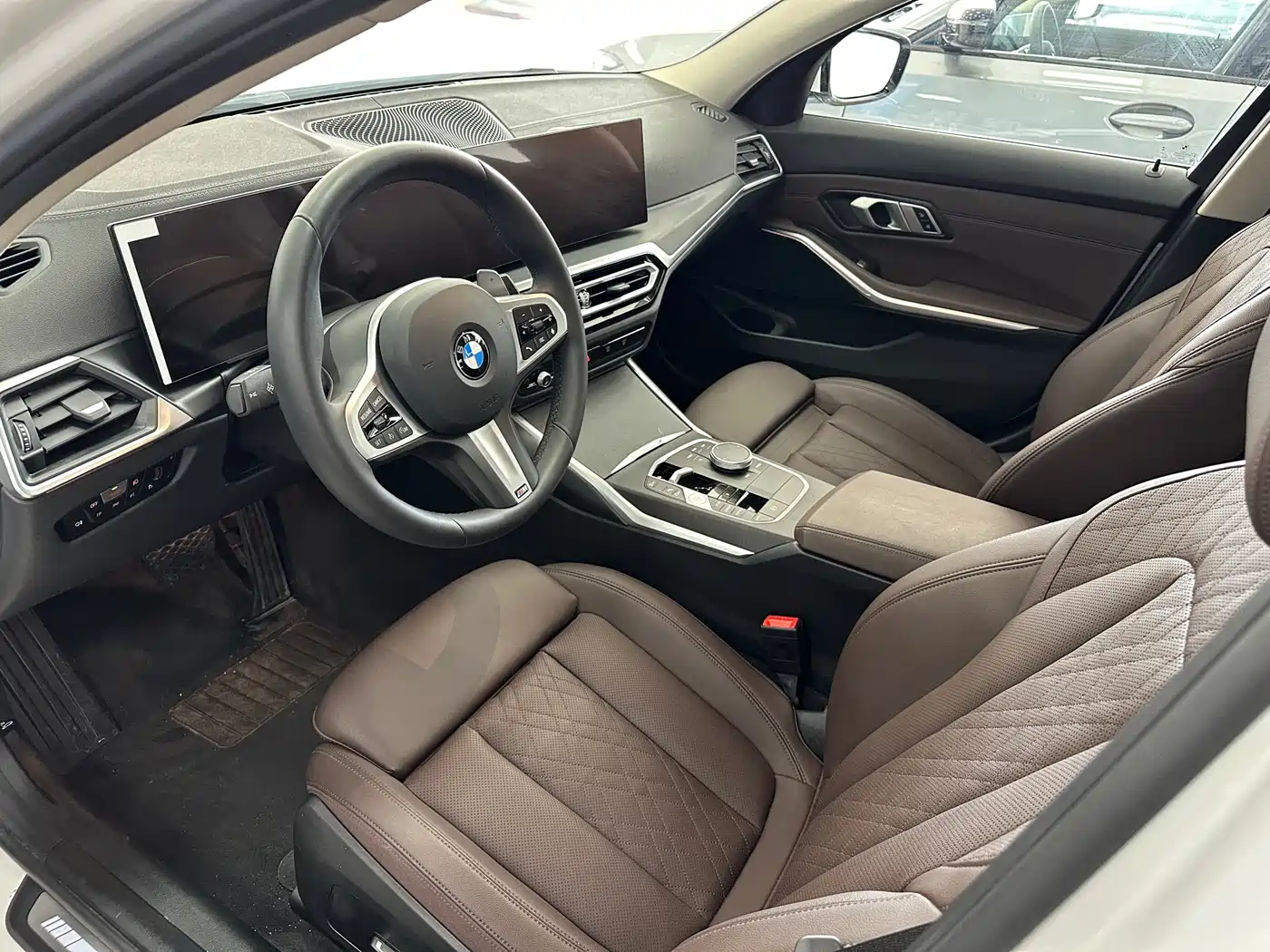 BMW 3 Series 2024 325i M Sport Package фото 7