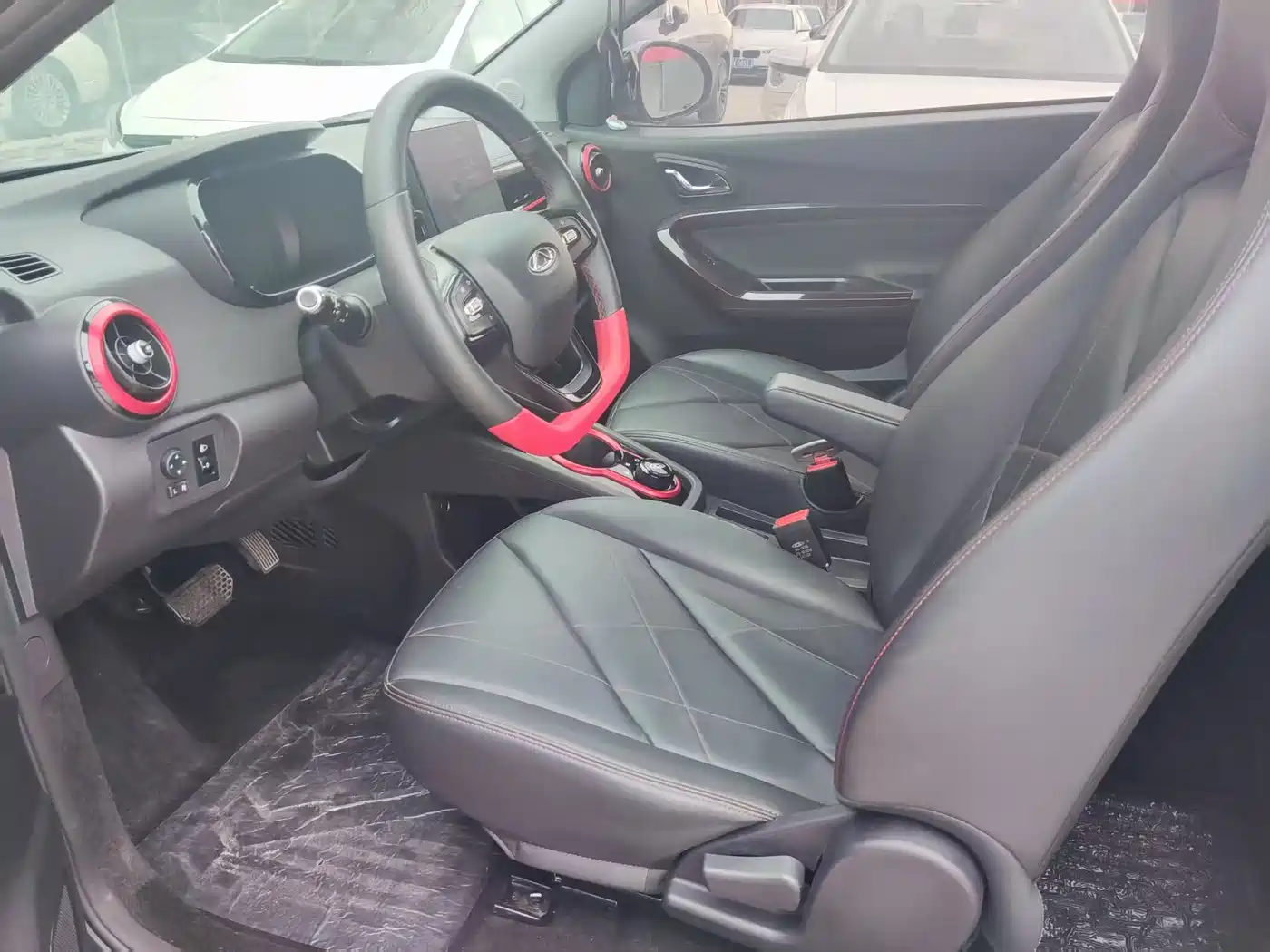 QQ New Energy Little Ant 2025 2025 251km Favorite Edition 25.05kWh