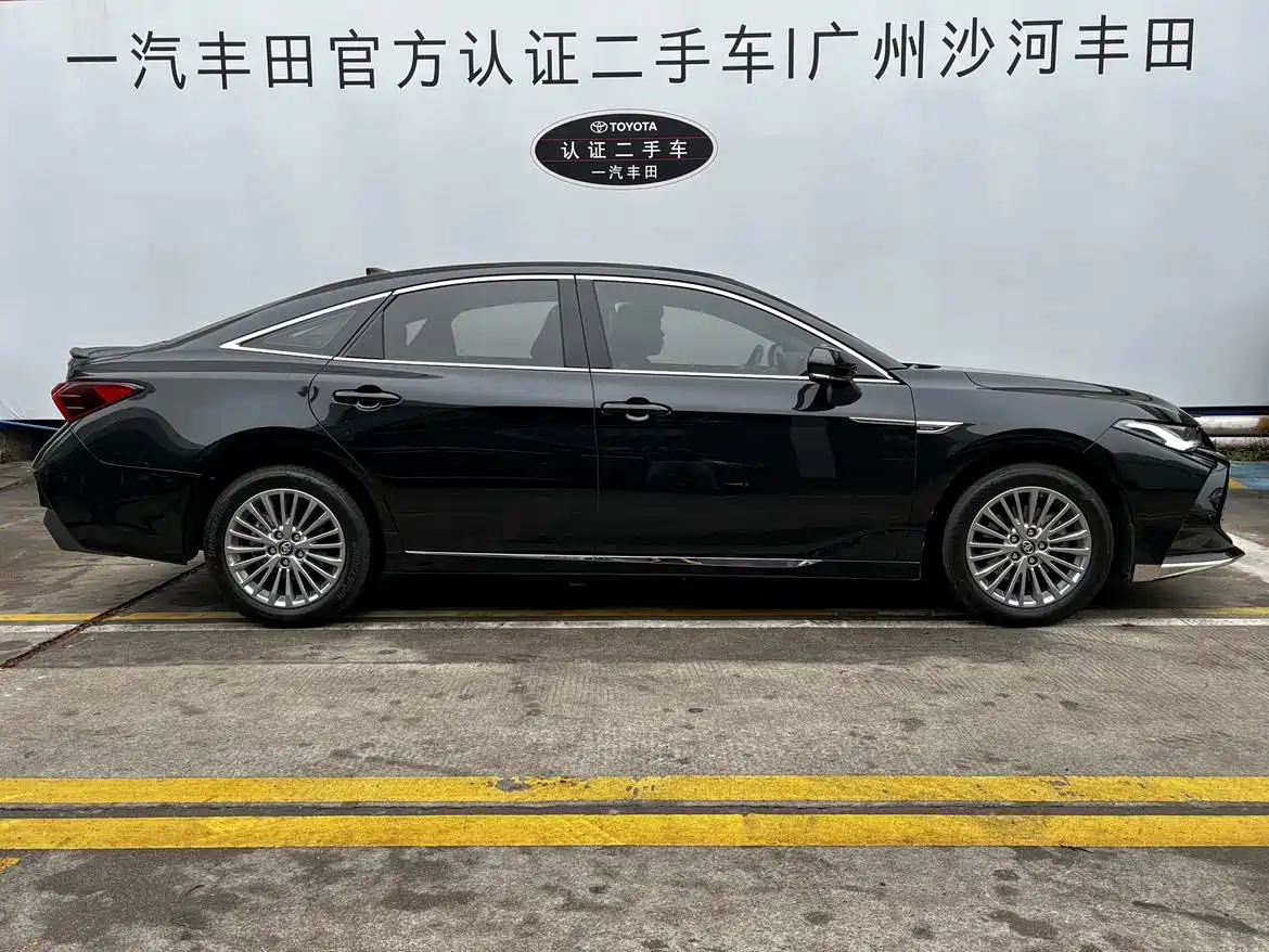 TOYOTA ASIAN DRAGON