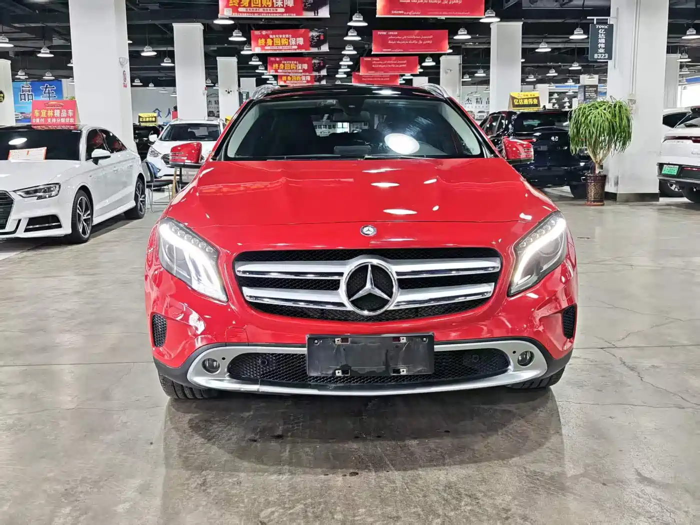 Mercedes-Benz GLA 2016 GLA 200 Fashion фото 2