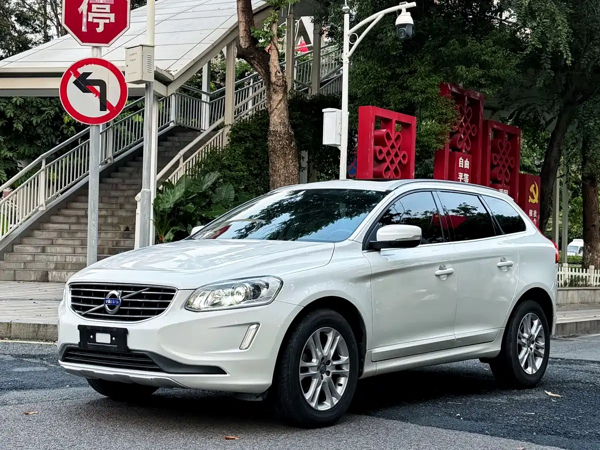 صورة 1 - Volvo XC60