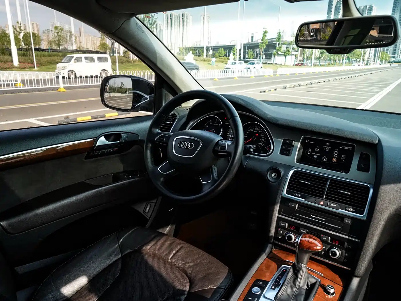 Audi Q7 2014 35 TFSI Off-road фото 10
