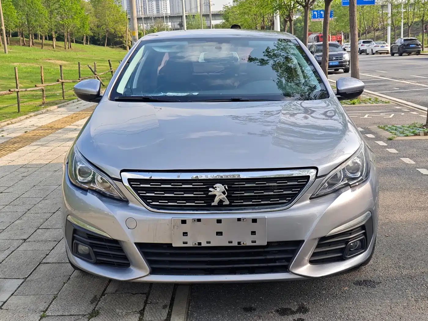 Peugeot 308 2018 230THP Auto Luxury Edition фото 2