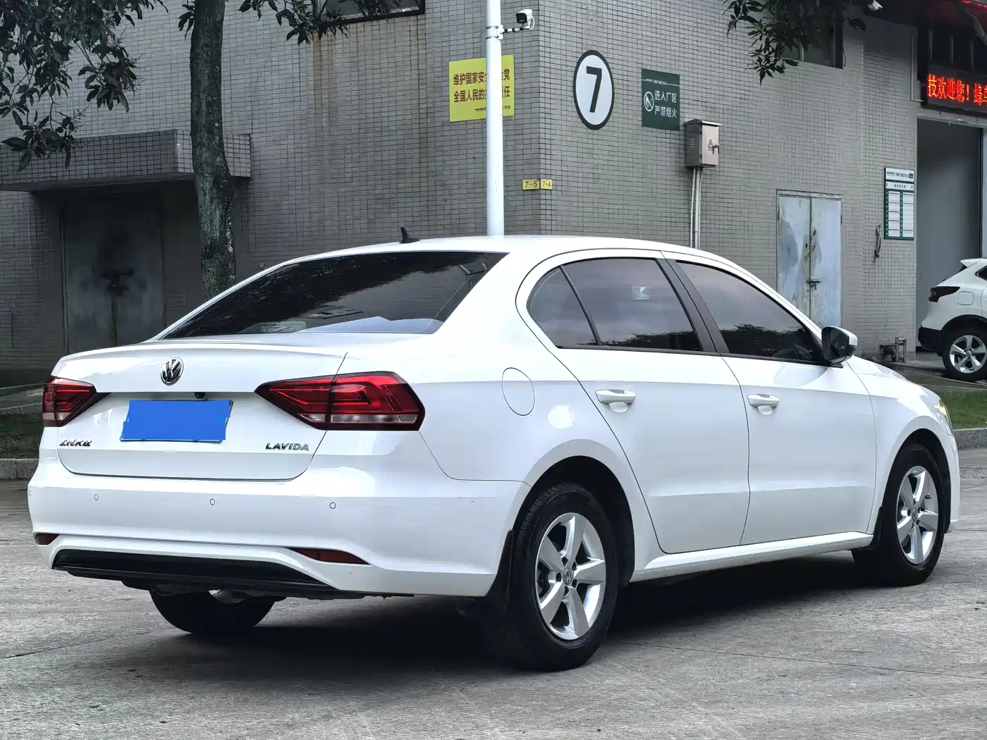 Volkswagen Lavida 2019 Lavida Start 1.5L Auto Trend (China VI) фото 5