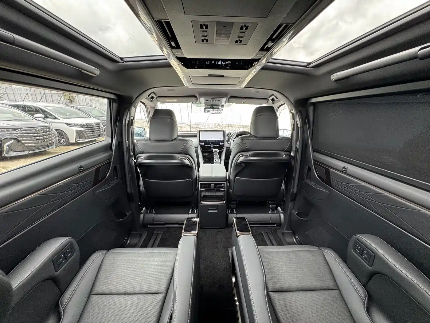 Toyota Alphard 2026 2024 Hybrid 2.5L Prestige Edition