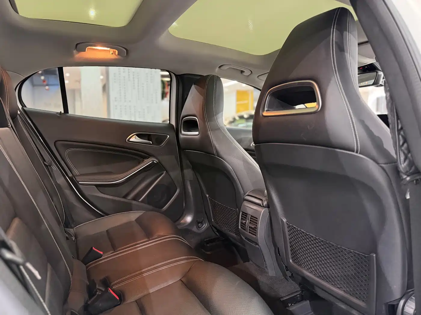 Mercedes-Benz GLA 2018 GLA 220 4MATIC Sport фото 13