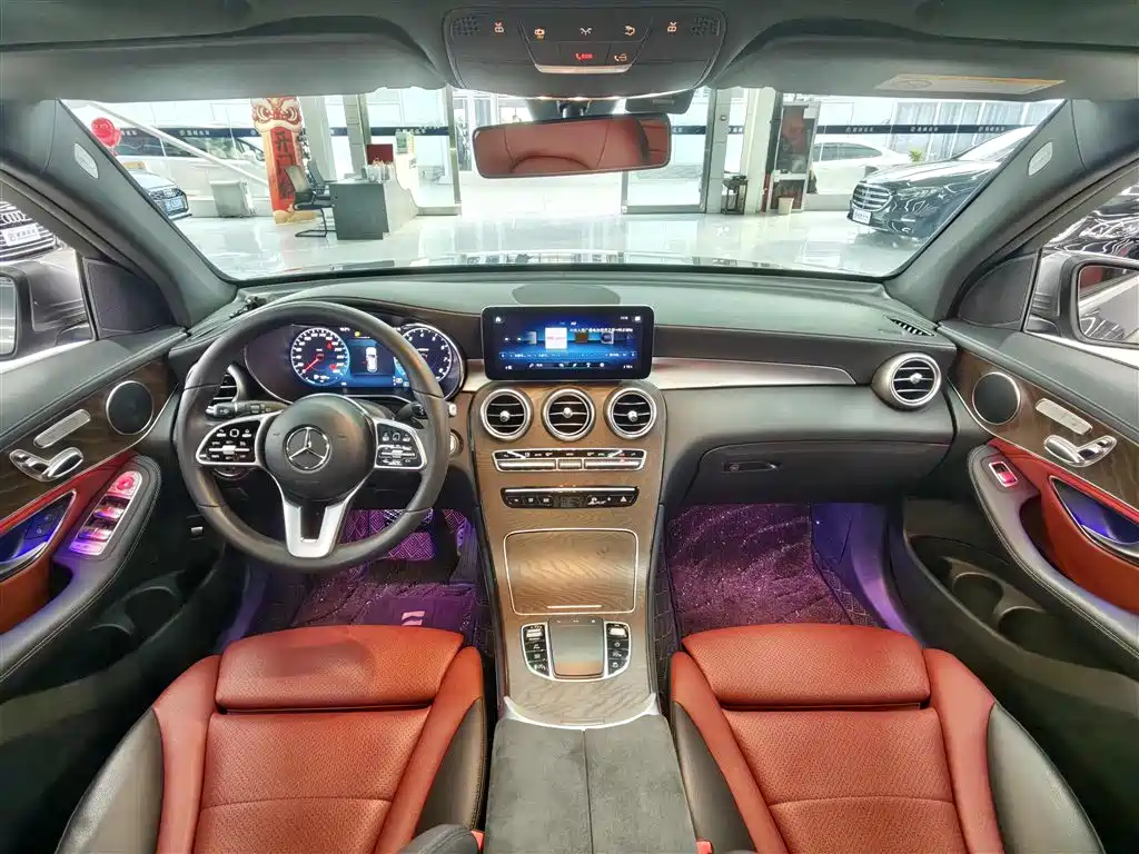 Mercedes-Benz GLC 2020 GLC 260 L 4MATIC Luxury фото 6