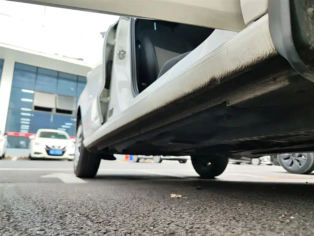Volkswagen Polo 2018 1.5L Auto Safe Drive фото 20