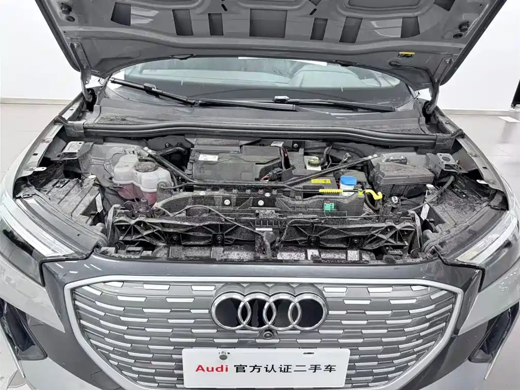 Audi Q4 e-tron 2024 40 e-tron Creation Edition фото 6