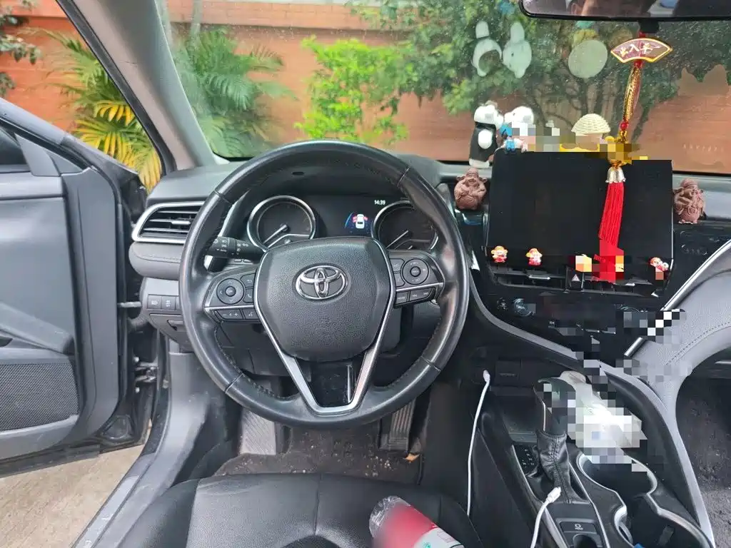 Toyota Camry 2023 2022 2.0GVP Leading Edition