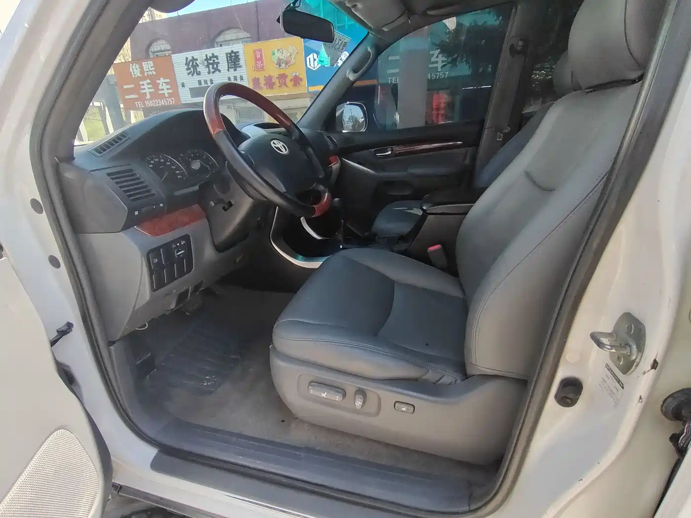 Toyota Prado 2004 4.0L Automatic GX фото 7
