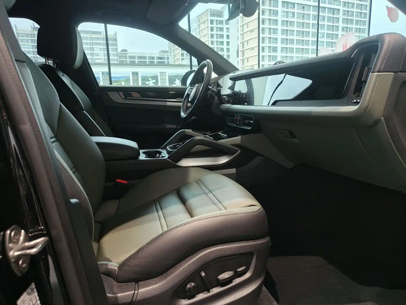 PORSCHE CAYENNE NEW ENERGY