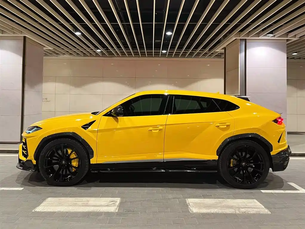 Lamborghini Urus 2021 4.0T V8 фото 4