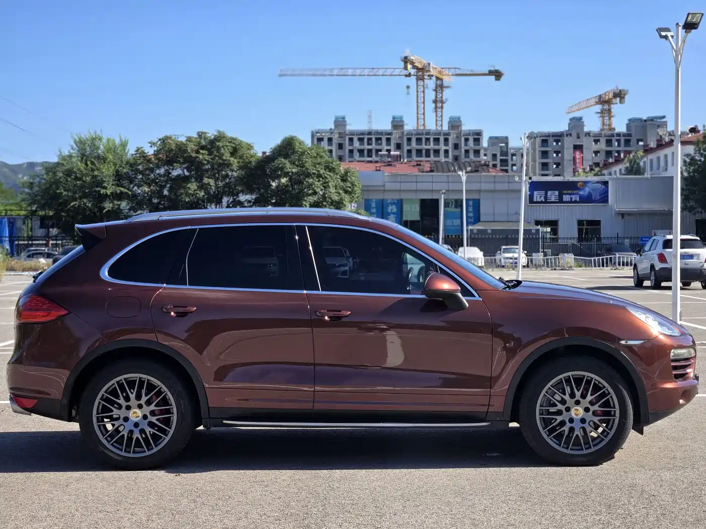 Porsche Cayenne 2014 Cayenne Platinum Edition 3.0T фото 8