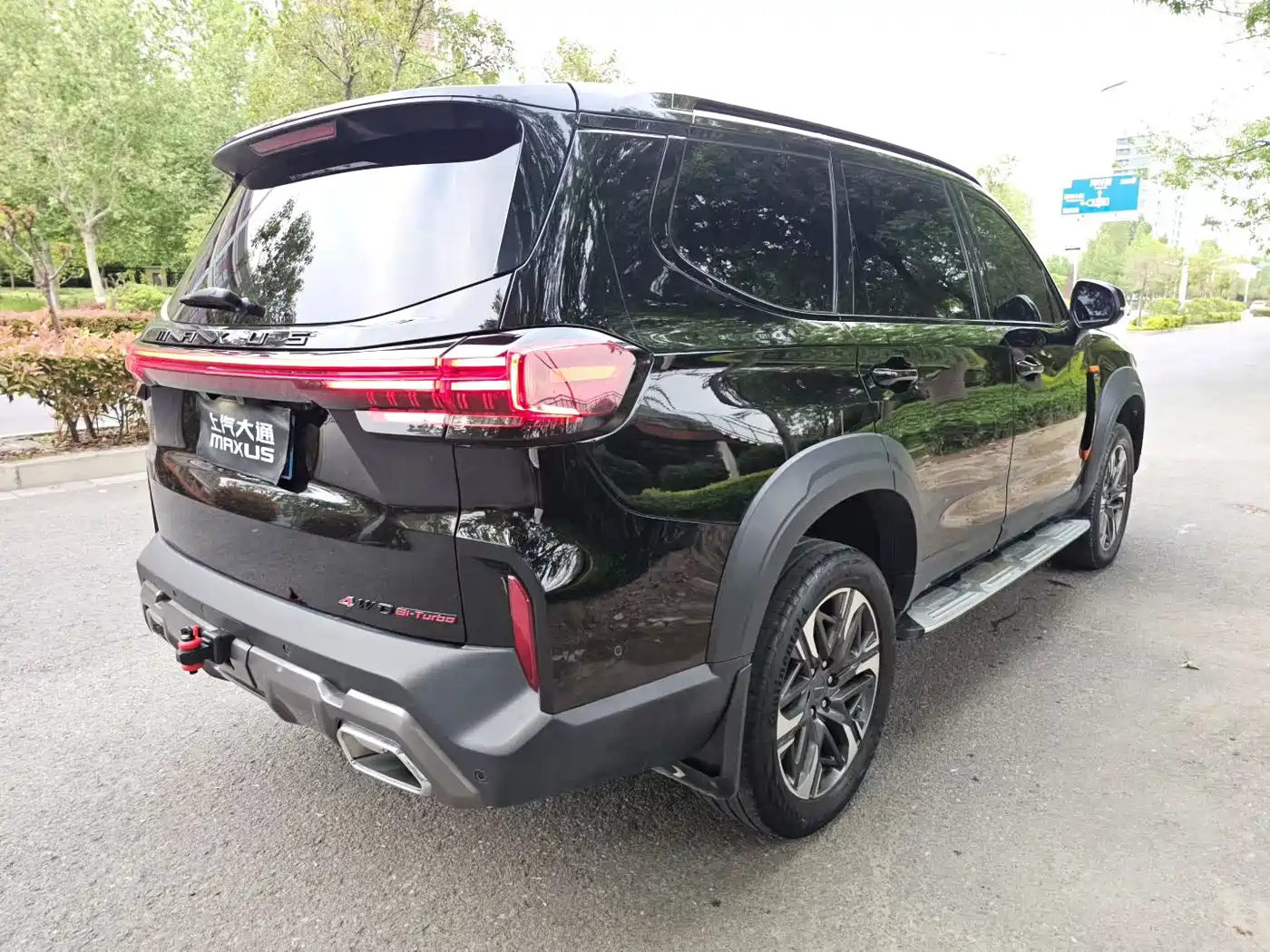 SAIC Maxus Territory 2023 2.0T Raging Flagship 6-Seater фото 9