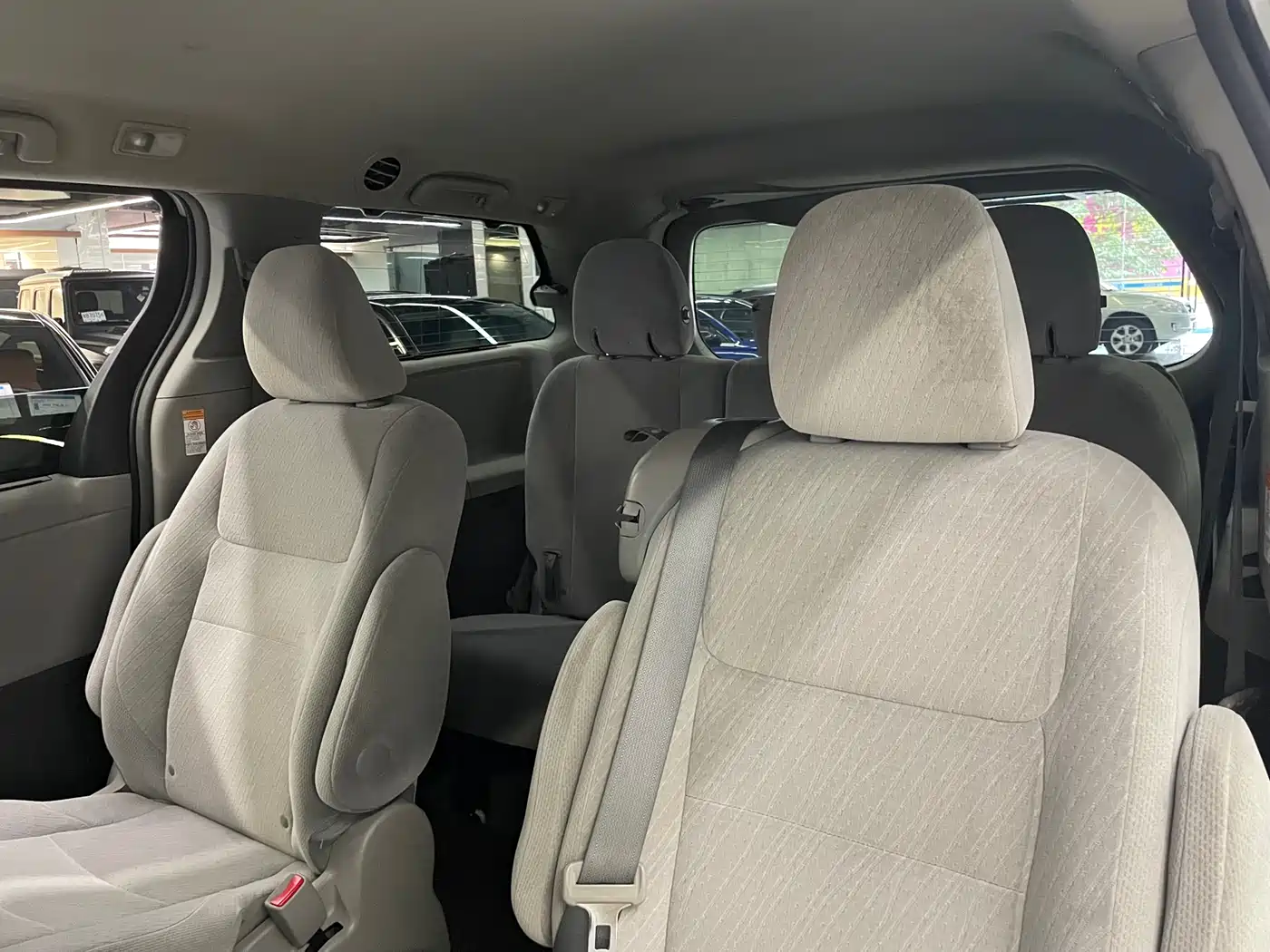 Toyota Sienna 2016 2015 3.5L 2WD LE