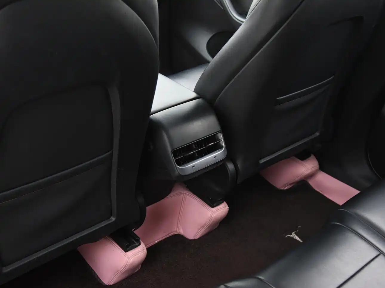 Фото 7 - Tesla Model Y