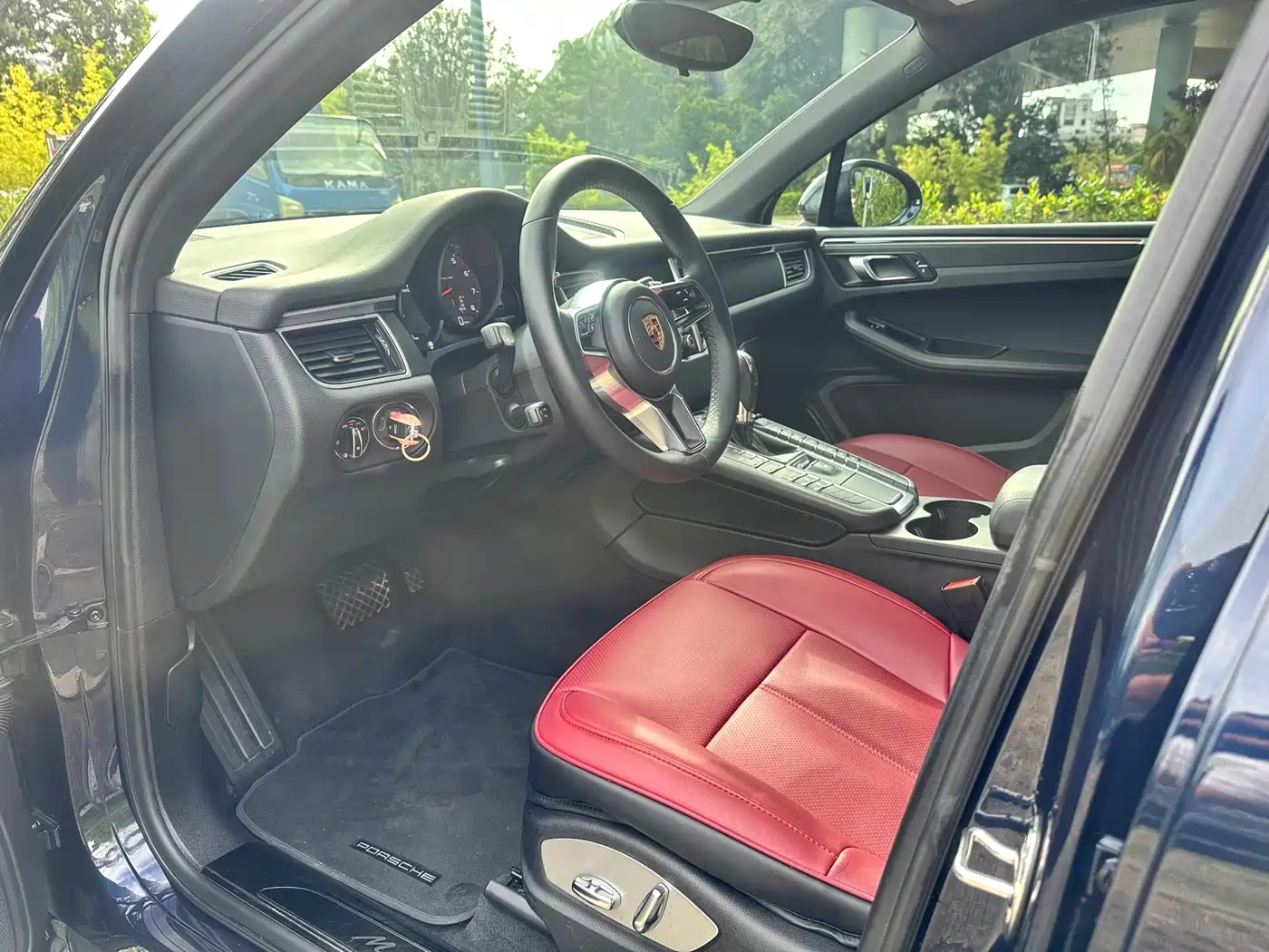 Porsche Macan 2017 Macan 2.0T фото 20