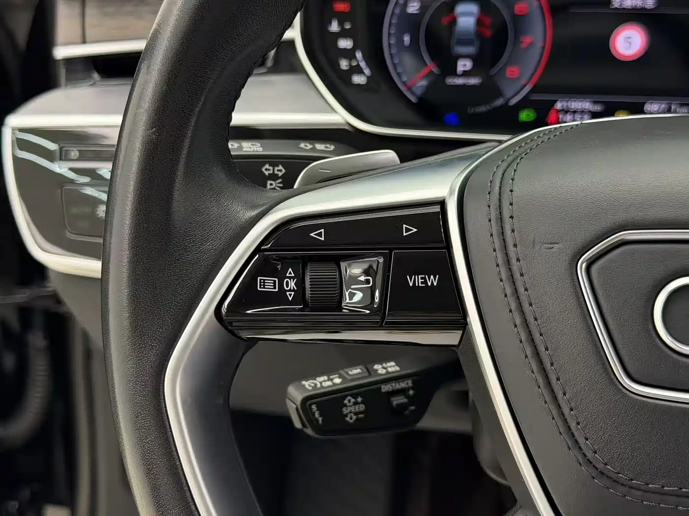 Audi A8 2023 A8L 55 TFSI quattro Flagship фото 10